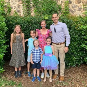 Meet your Posher, Liz